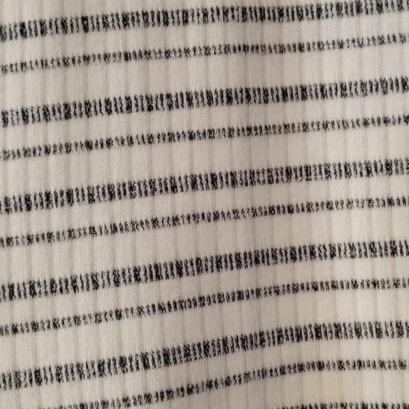 Women's Chico's Size 0 or Small Long Sleeve Top Tunic - Picture 3 of 6